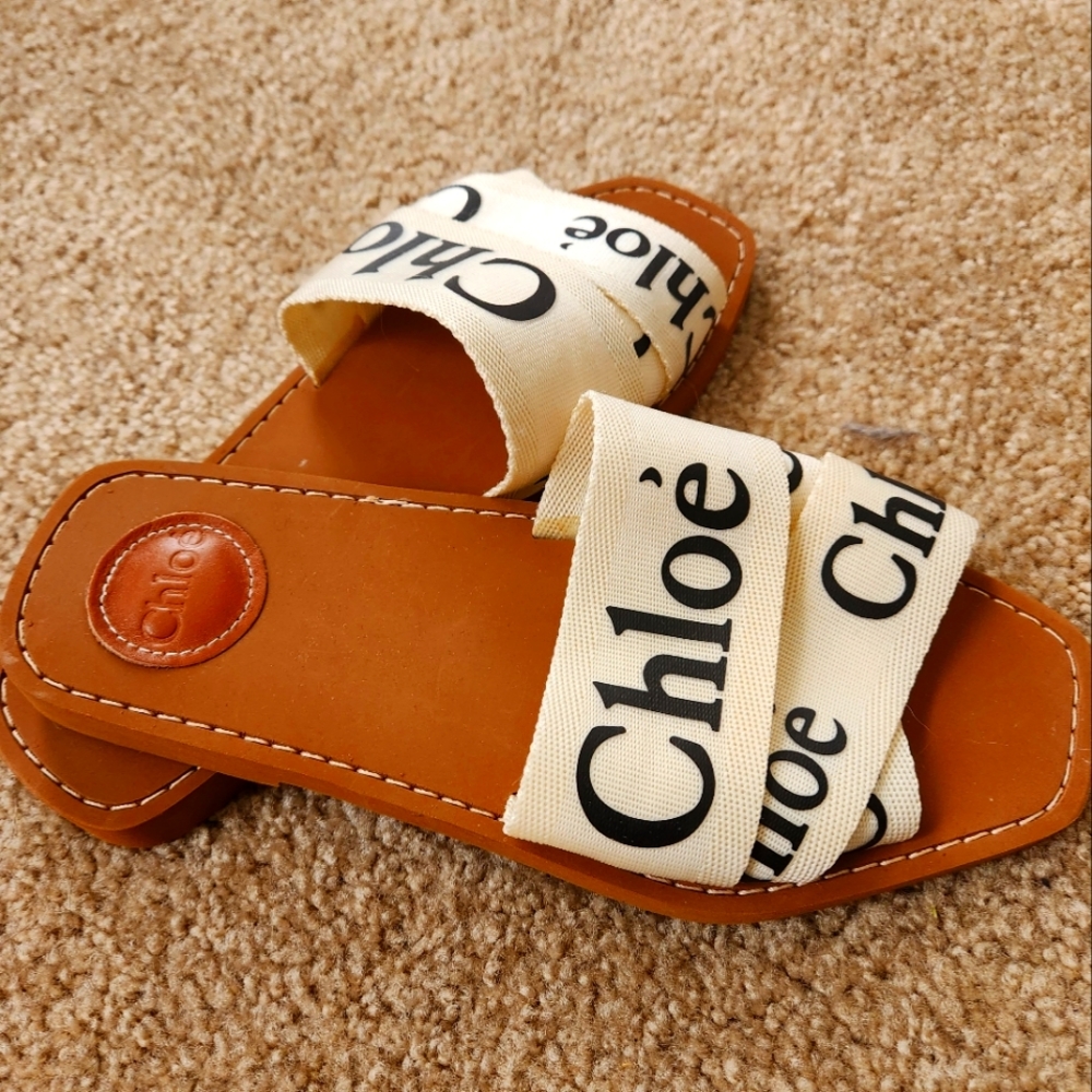 Woody Slides from Chloe. NWOT